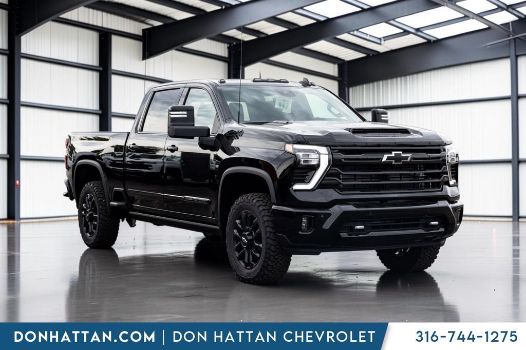 New 2026 Chevrolet Silverado 2500 High Country w/ Midnight Edition AWD/4WD image 28