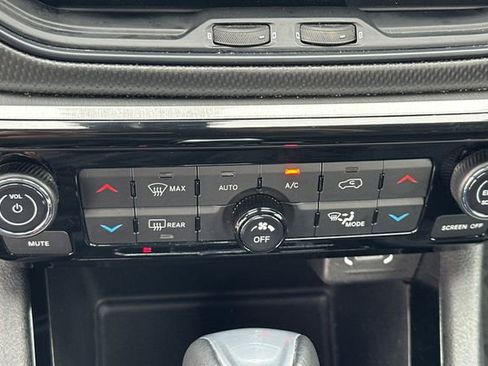 Used 2024 Jeep Compass Trailhawk image 22