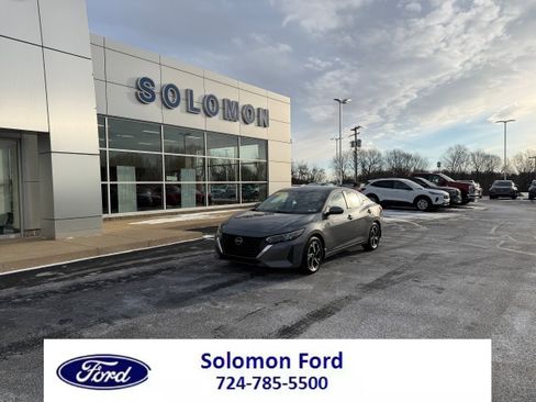 Used 2025 Nissan Sentra SV w/ Trunk Package image 1