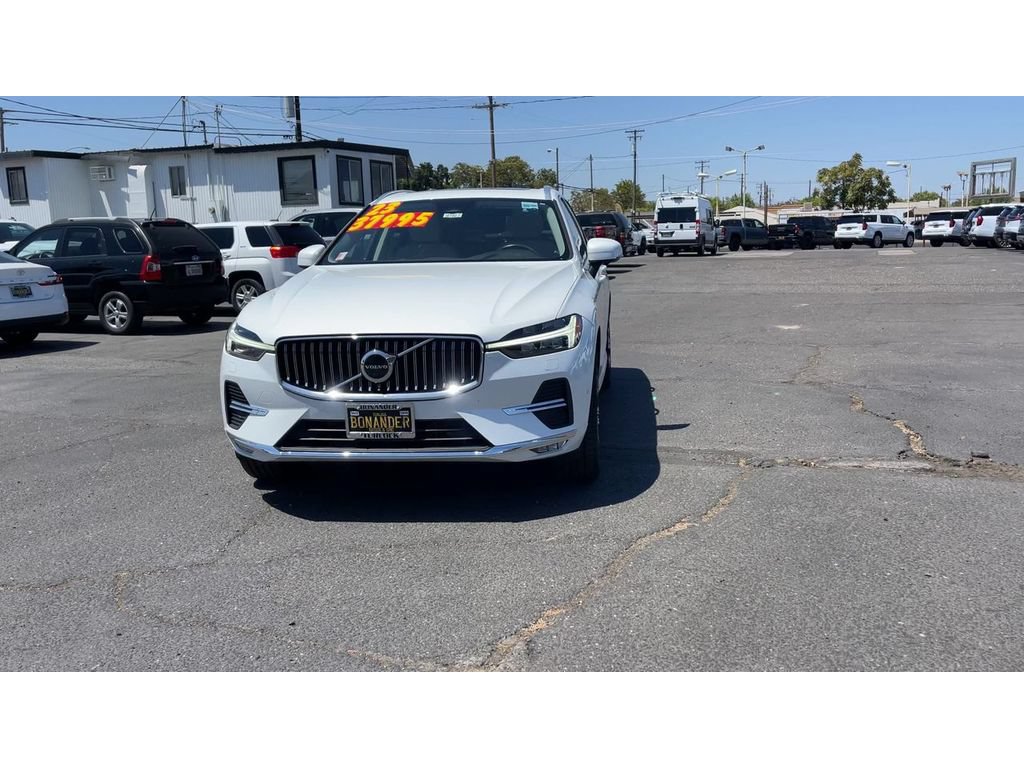 Used 2023 Volvo XC60 B5 Plus w/ Climate Package AWD/4WD image 6