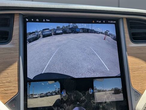 Used 2018 Tesla Model X 75D AWD/4WD image 17