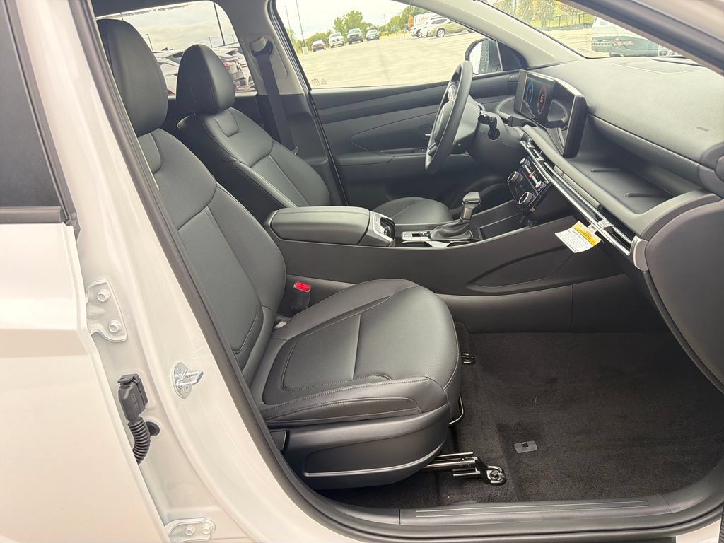 New 2026 Hyundai Tucson SEL Plus FWD image 35