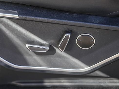 Used 2025 Ford F150 Raptor image 20