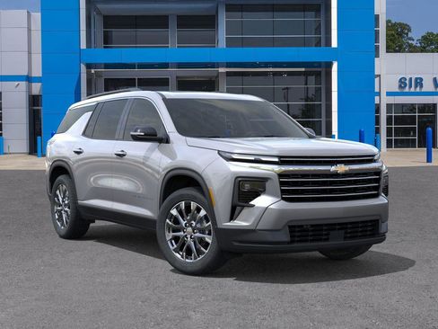 New 2026 Chevrolet Traverse LT w/ Sun and Wheel Package image 7