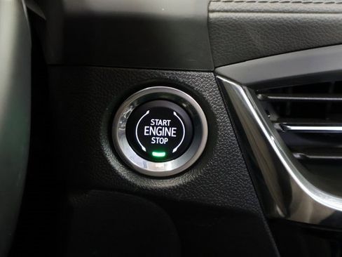 Used 2025 Buick Encore GX Avenir image 32