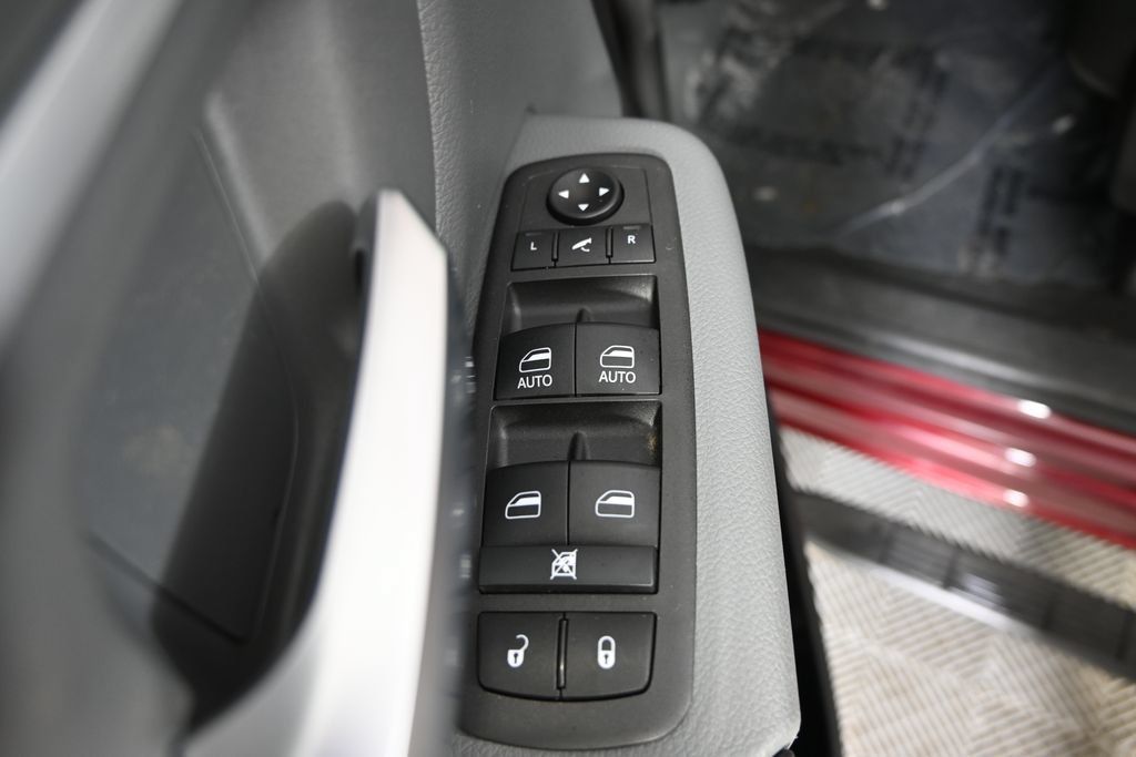Used 2021 RAM 1500 Big Horn AWD/4WD image 19