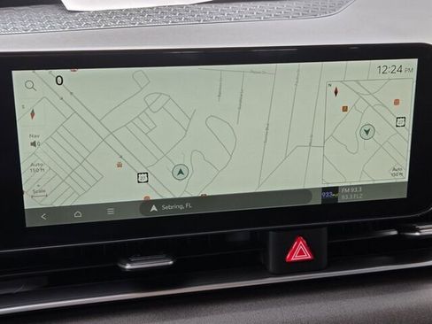 Used 2026 Kia Carnival EX image 21