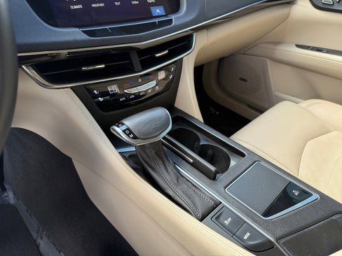 Used 2017 Cadillac CT6 2.0T RWD image 13