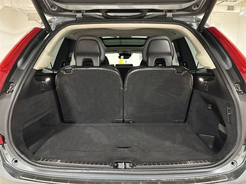 Used 2017 Volvo XC90 T6 Inscription w/ Vision Package image 25