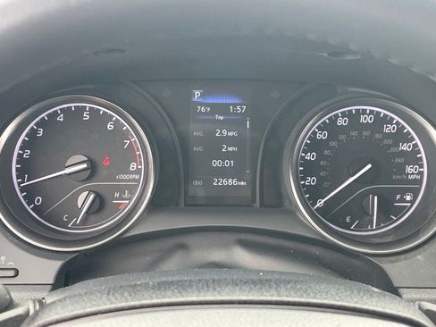 Used 2024 Toyota Camry SE FWD image 8