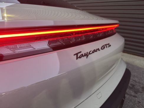 New 2026 Porsche Taycan GTS image 28
