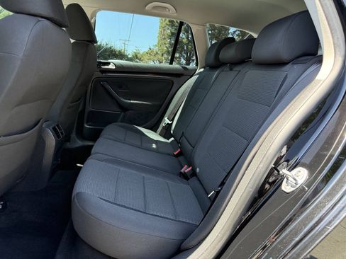 Used 2013 Volkswagen Jetta S FWD image 11