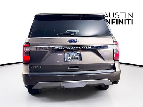 Used 2018 Ford Expedition Limited w/ Equipment Group 301A AWD/4WD image 7