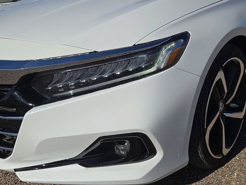 Used 2022 Honda Accord Sport Special Edition image 9