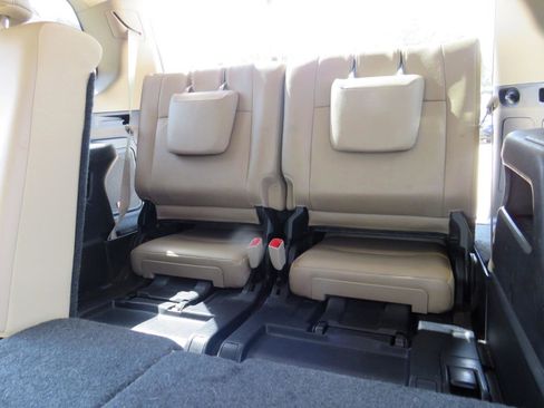 Used 2015 Toyota 4Runner Limited image 32