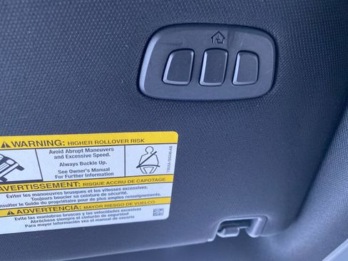 Used 2023 Ford F150 Lariat image 38