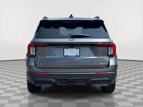 Used 2026 Ford Explorer ST-Line w/ ST-Line Street Pack AWD/4WD image 6