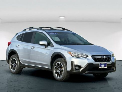 Used 2023 Subaru Crosstrek 2.0i Premium image 8