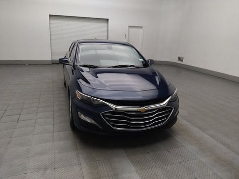Used 2020 Chevrolet Malibu LT FWD image 14