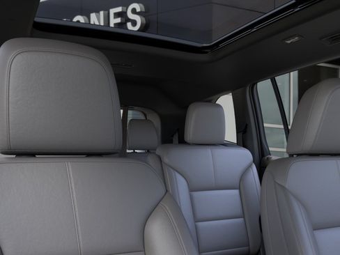 New 2026 GMC Acadia Elevation w/ Super Cruise Package FWD image 24