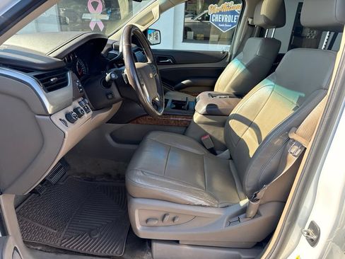 Used 2015 Chevrolet Suburban LTZ AWD/4WD image 18