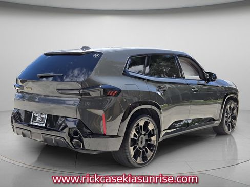 Used 2023 BMW XM AWD/4WD image 7