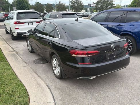 Used 2020 Volkswagen Passat 2.0T SE FWD image 5