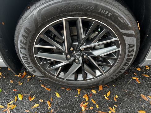 Used 2024 Lexus TX 350 350 Luxury w/ Technology Package image 11