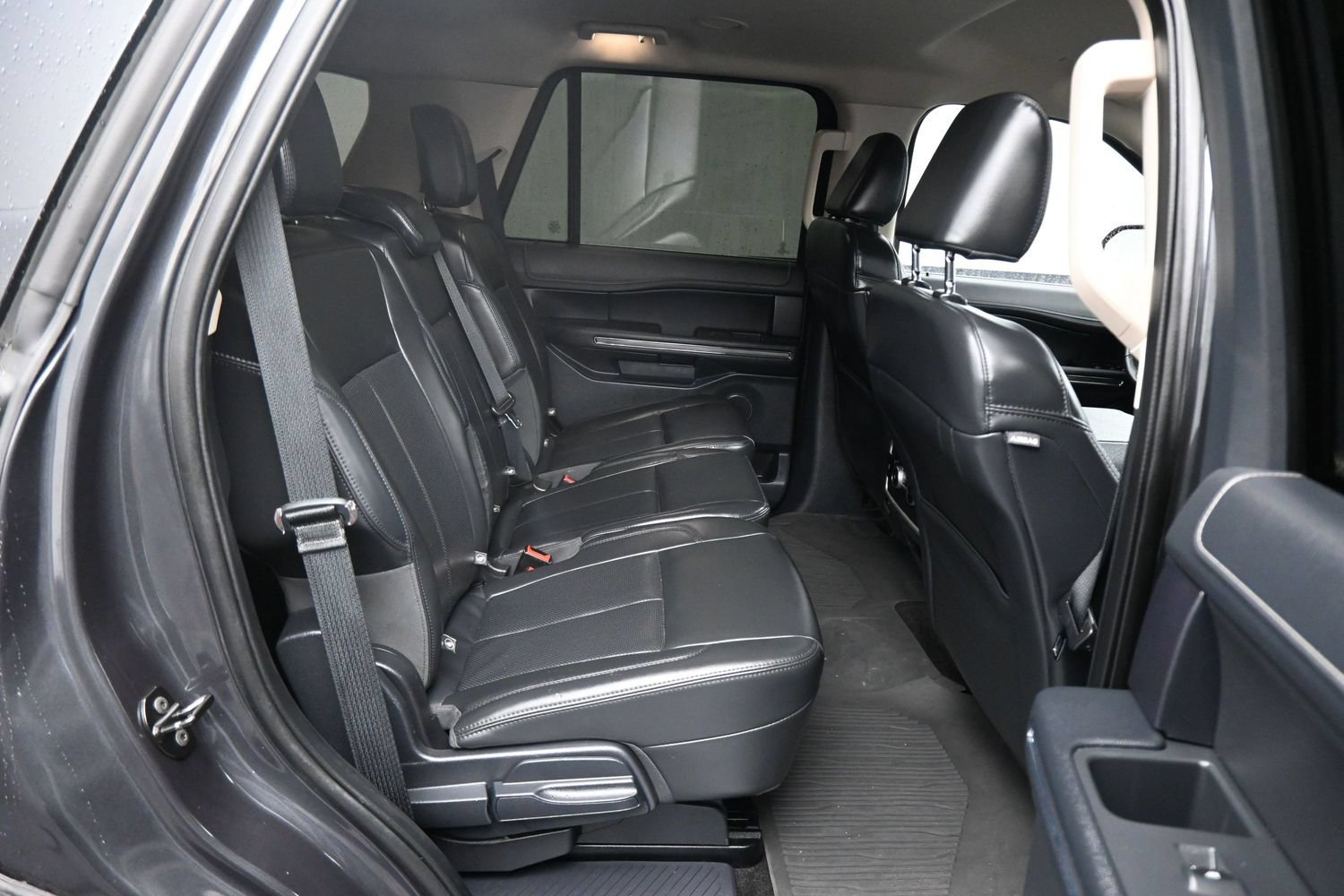 Used 2022 Ford Expedition XLT RWD image 10
