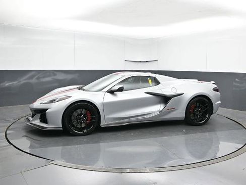 New 2026 Chevrolet Corvette Z06 image 2