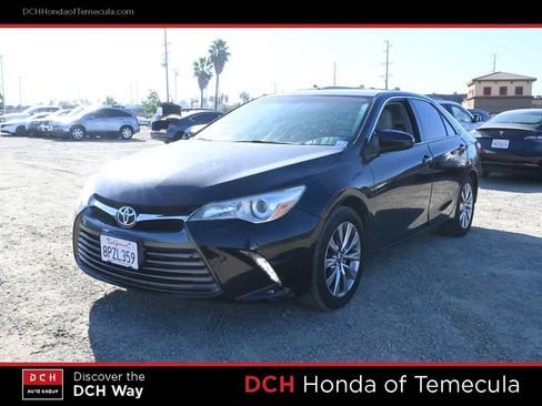 Used 2015 Toyota Camry XLE w/ Convenience Package FWD image 1
