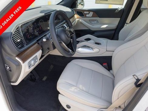 Certified 2025 Mercedes-Benz GLE 450 4MATIC image 10