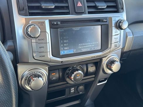 Used 2018 Toyota 4Runner SR5 image 19