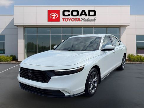 Used 2023 Honda Accord EX image 1