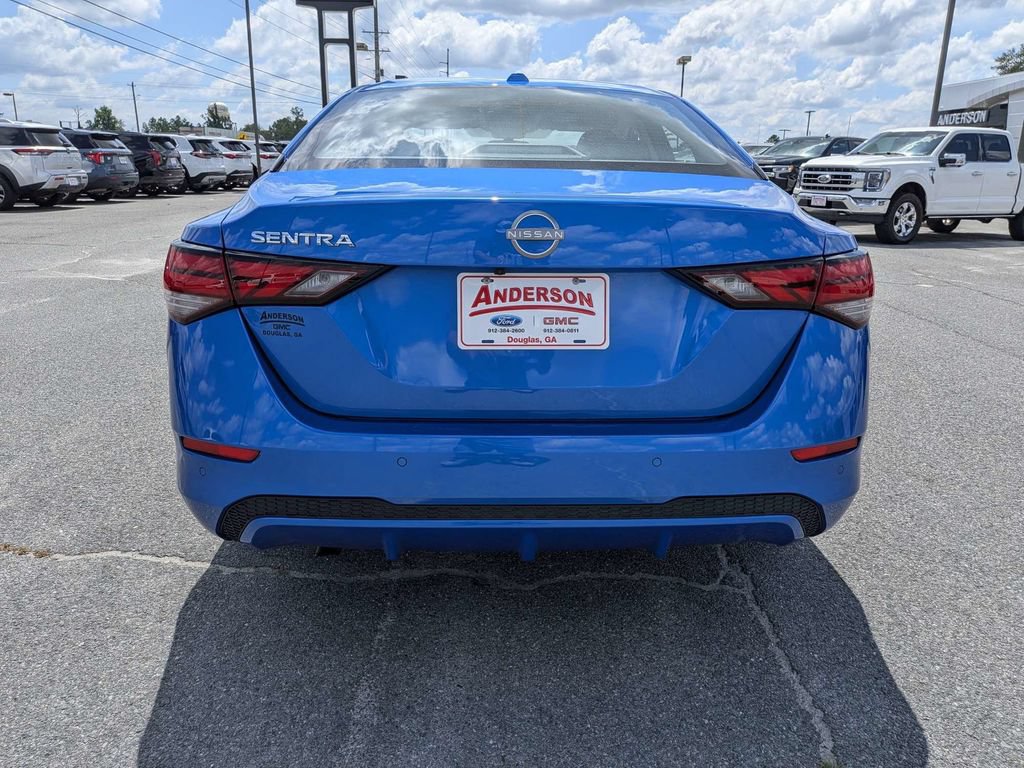 Used 2025 Nissan Sentra SV FWD image 7
