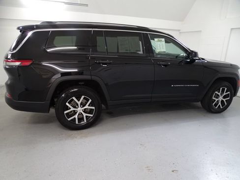 Certified 2023 Jeep Grand Cherokee L Limited w/ Luxury Tech Group II AWD/4WD image 25