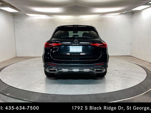 Used 2023 Mercedes-Benz GLC 300 w/ AMG Line image 4