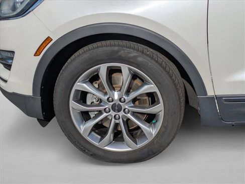 Used 2017 Lincoln MKC Select w/ Select Plus Package image 21