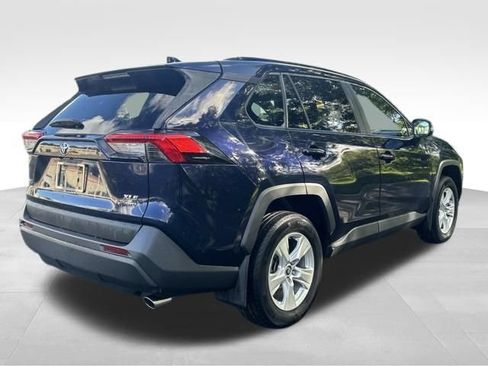 Used 2020 Toyota RAV4 XLE w/ Convenience Package AWD/4WD image 5