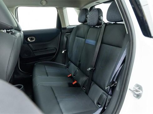 Certified 2025 MINI Cooper S image 23