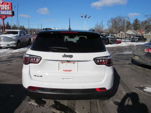 Used 2026 Jeep Compass Limited image 6