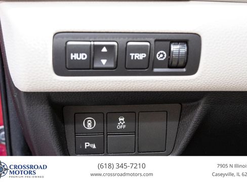 Used 2018 Honda Accord Touring image 22