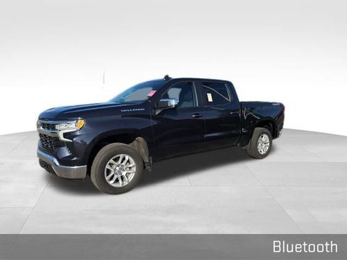 Used 2023 Chevrolet Silverado 1500 LT image 3