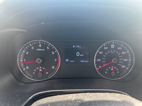Used 2021 Kia Forte LXS FWD image 4