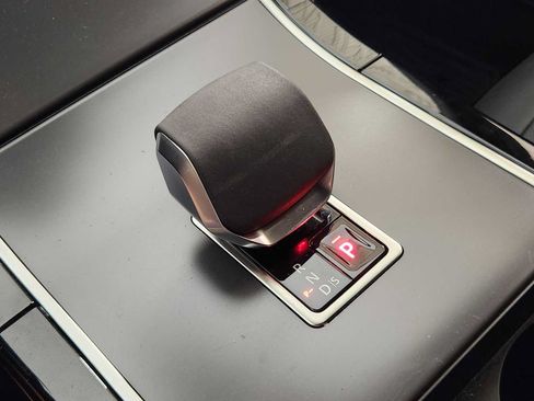 Used 2026 Land Rover Range Rover Evoque S AWD/4WD image 19