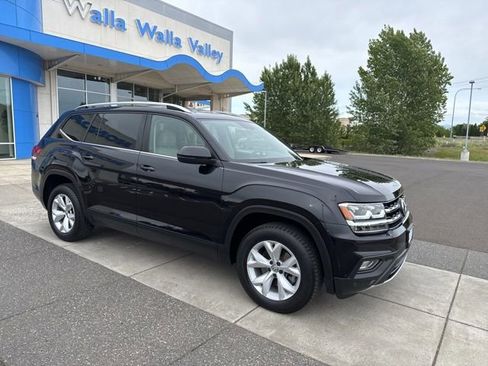 Used 2018 Volkswagen Atlas SE AWD/4WD image 2