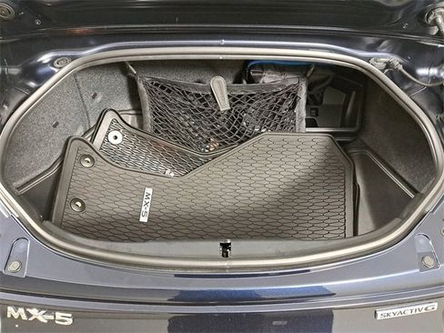 Used 2024 MAZDA MX-5 Miata RF Club w/ Weather Package image 10