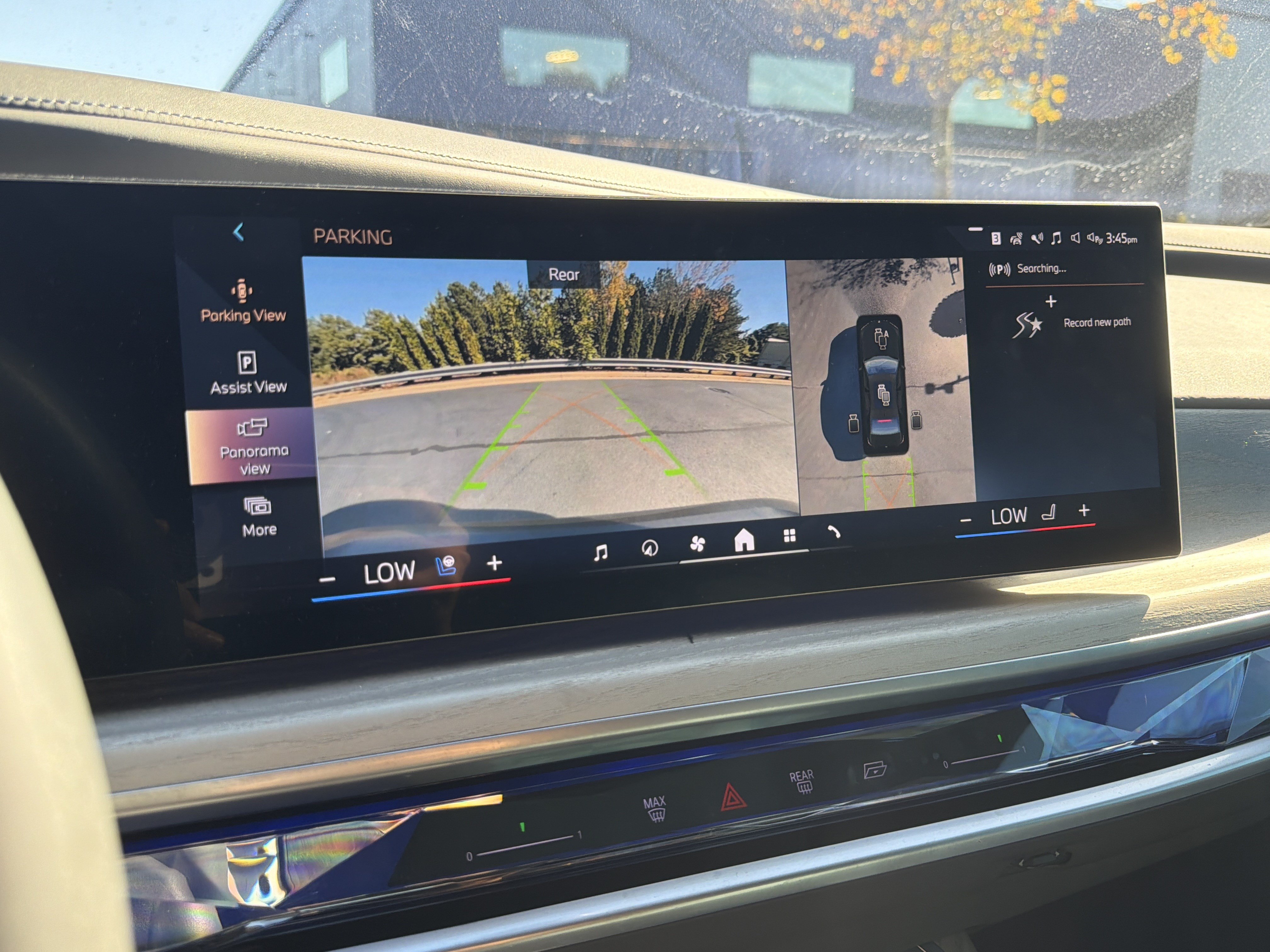 Used 2023 BMW i7 xDrive60 AWD/4WD image 18