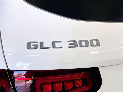 Used 2020 Mercedes-Benz GLC 300 4MATIC image 10