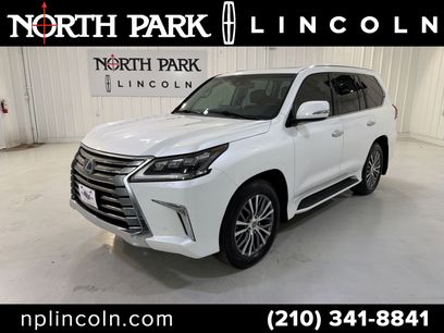 Used 2017 Lexus LX 570 4WD w/ Luxury Package